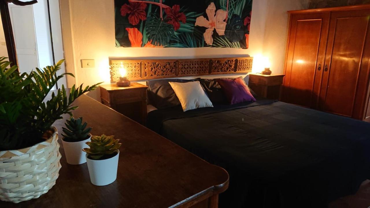 La Casina Di Alice Apartment มาร์ชานา มารีนา ภายนอก รูปภาพ